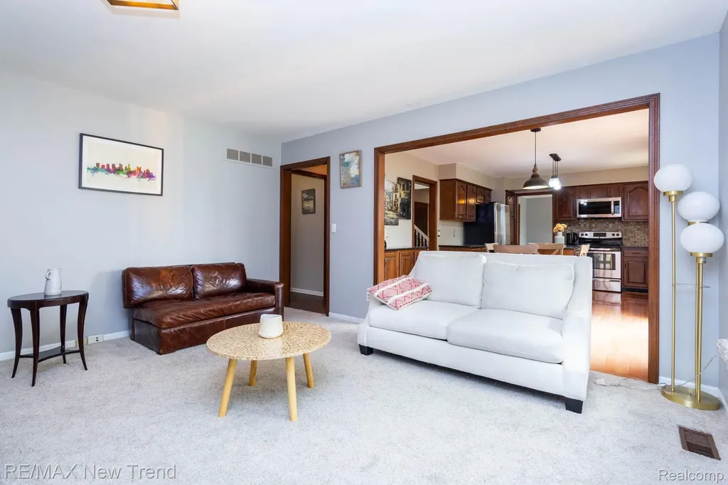 48775 Harvest Drive Plymouth Charter Township MI 48170