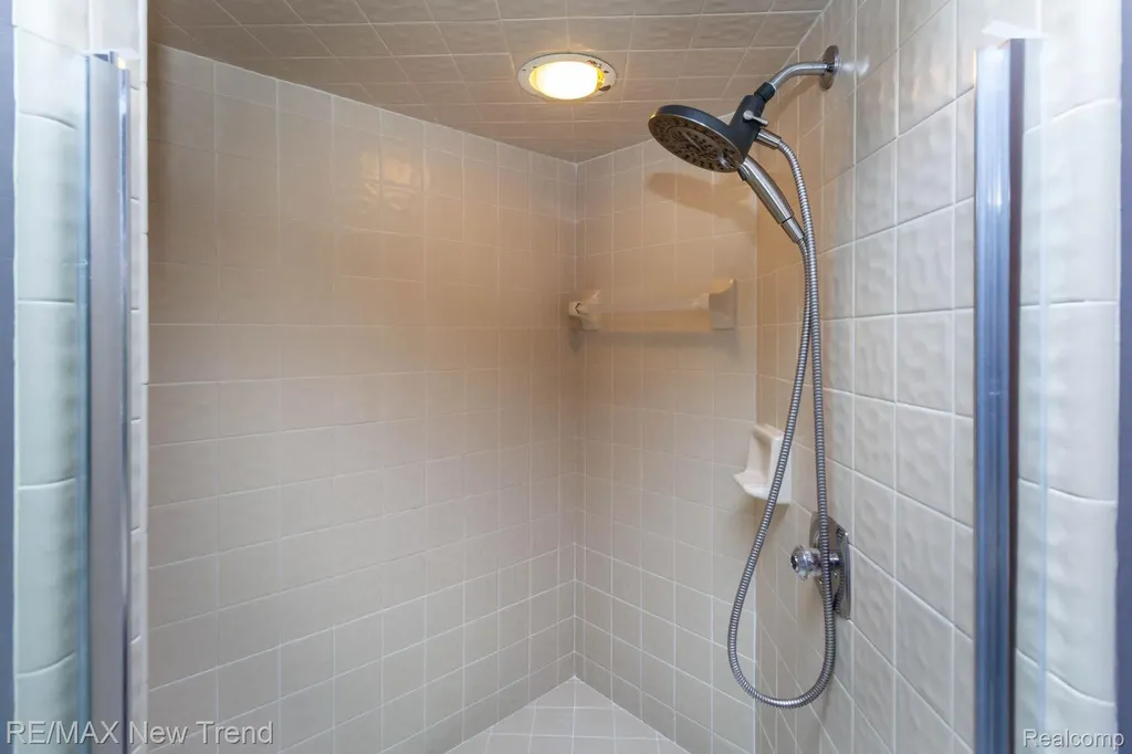 48775 Harvest Drive Plymouth Charter Township MI 48170