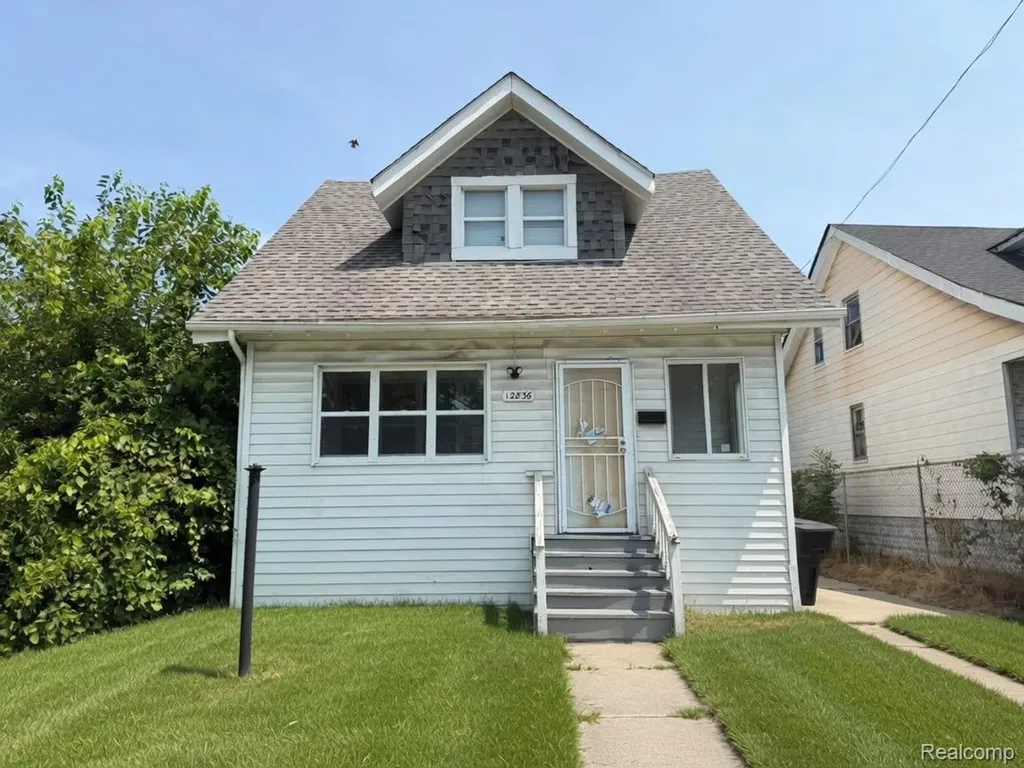 12836 Conway Street Detroit City MI 48217