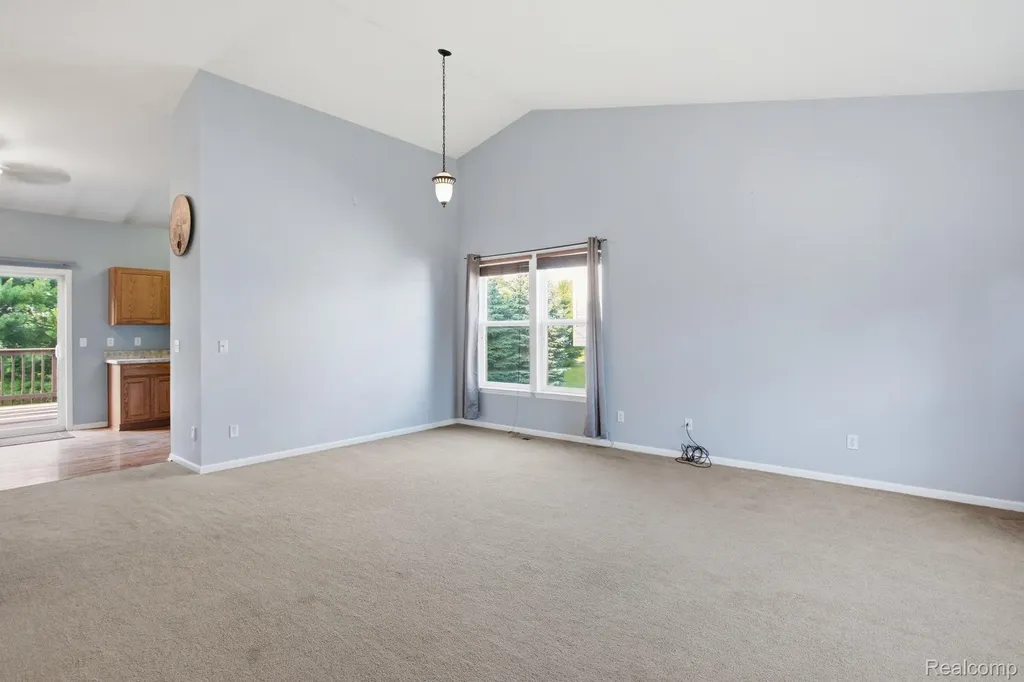 866 Canyon Creek Drive Holly Township MI 48442