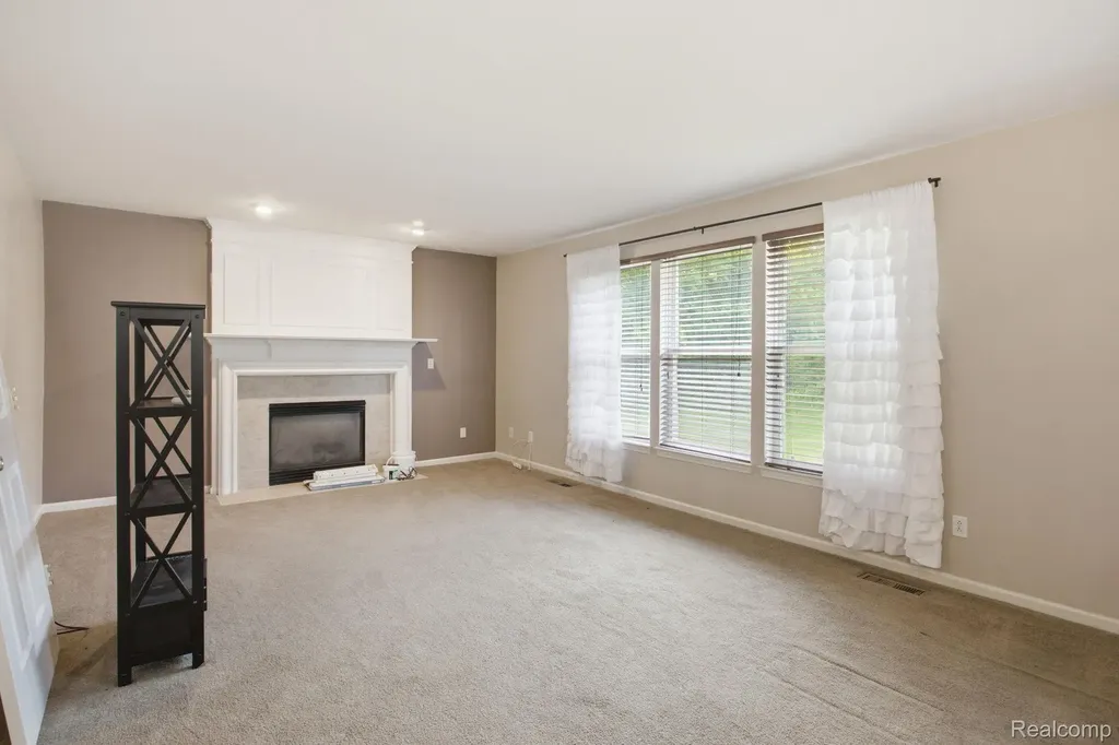 866 Canyon Creek Drive Holly Township MI 48442