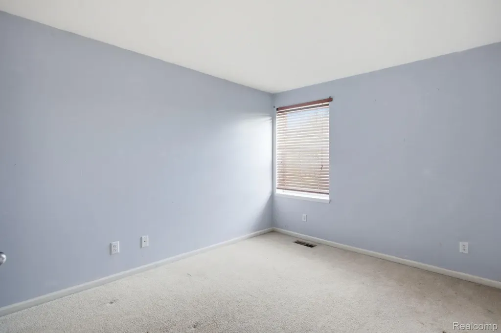 866 Canyon Creek Drive Holly Township MI 48442