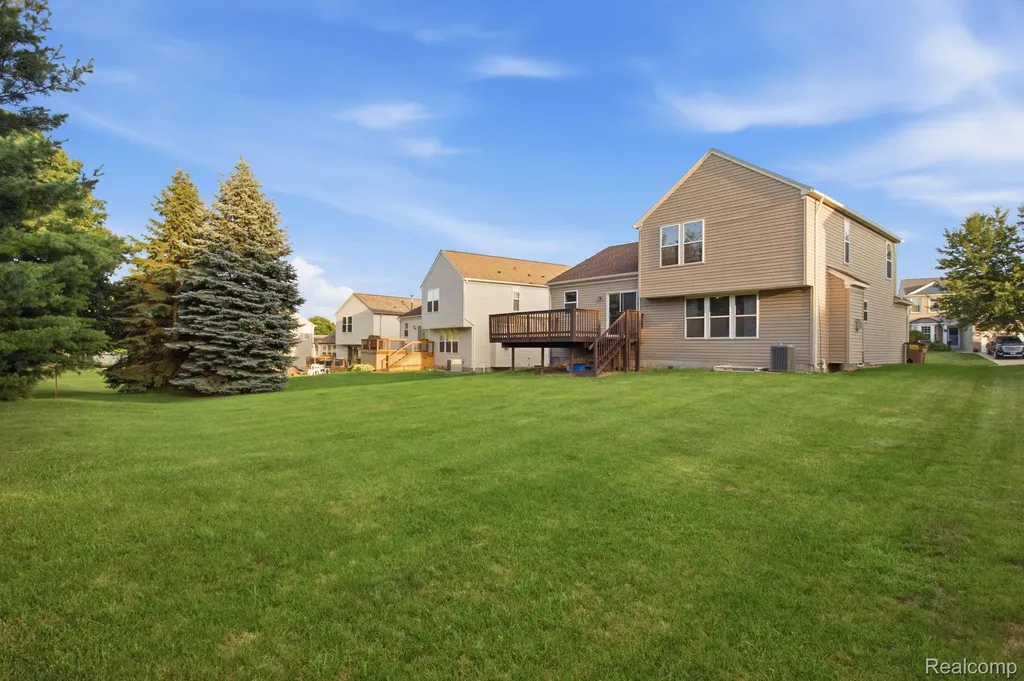 866 Canyon Creek Drive Holly Township MI 48442