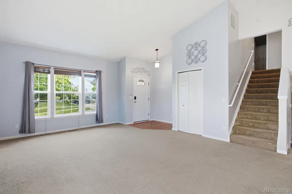 866 Canyon Creek Drive Holly Township MI 48442