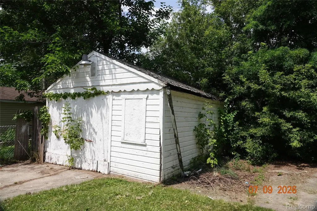 11207 Rossiter Street Detroit City MI 48224