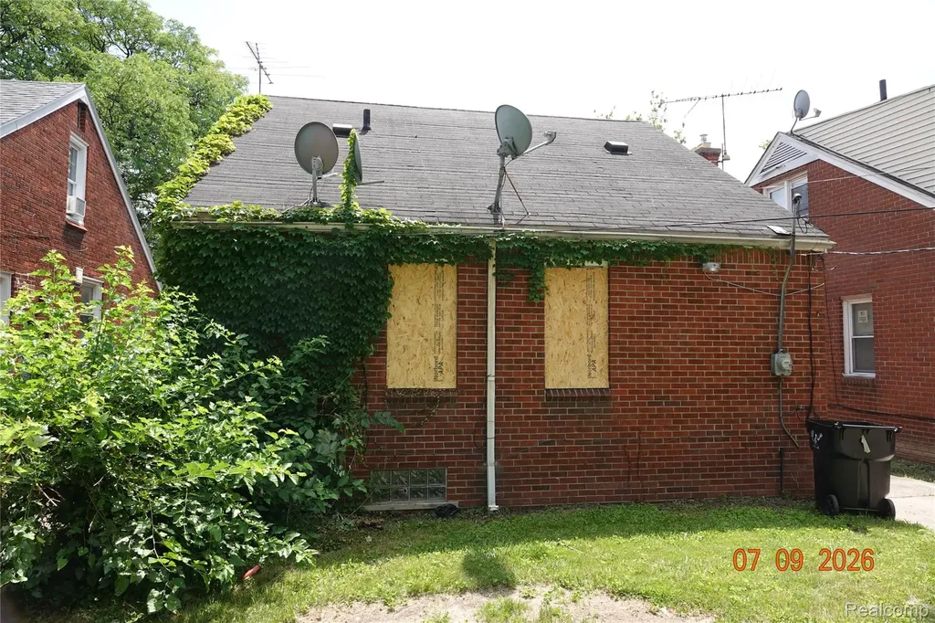 11207 Rossiter Street Detroit City MI 48224