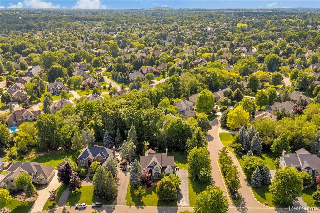 1781 Westridge Drive Rochester Hills City MI 48306