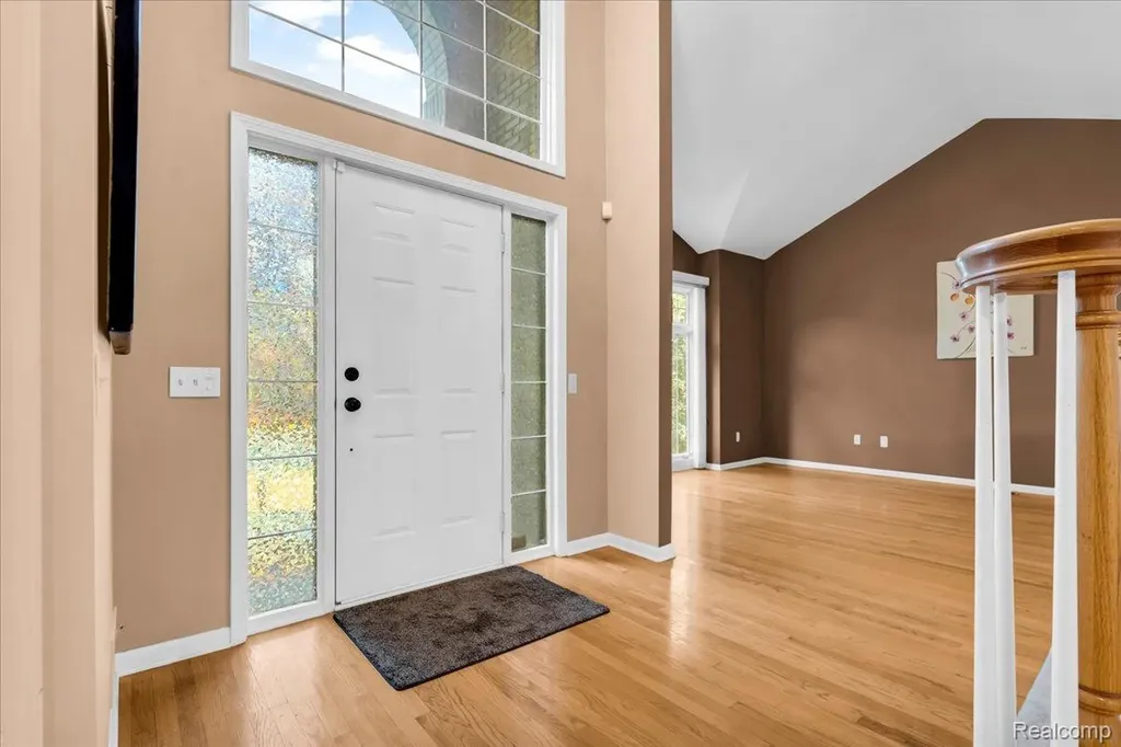 1781 Westridge Drive Rochester Hills City MI 48306