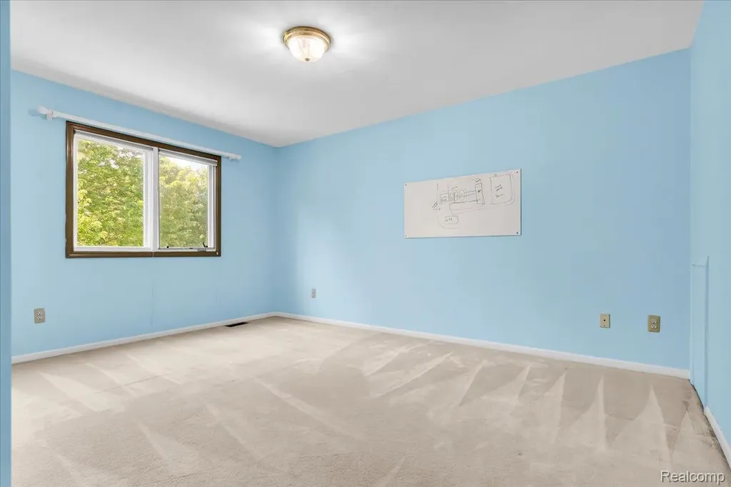 1781 Westridge Drive Rochester Hills City MI 48306