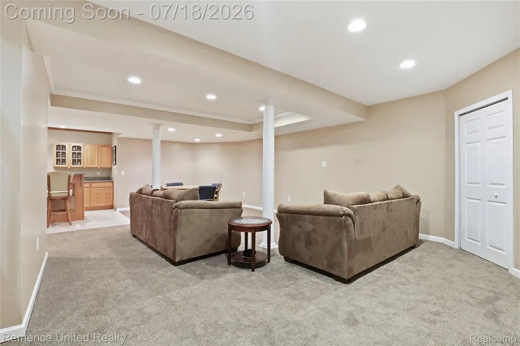 16724 Abby Circle Northville Township MI 48168