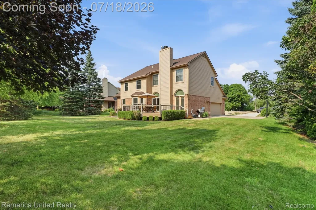 16724 Abby Circle Northville Township MI 48168