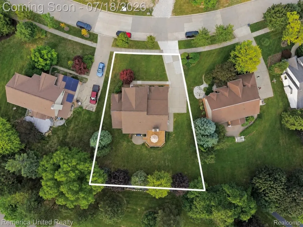 16724 Abby Circle Northville Township MI 48168