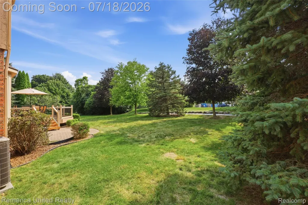 16724 Abby Circle Northville Township MI 48168