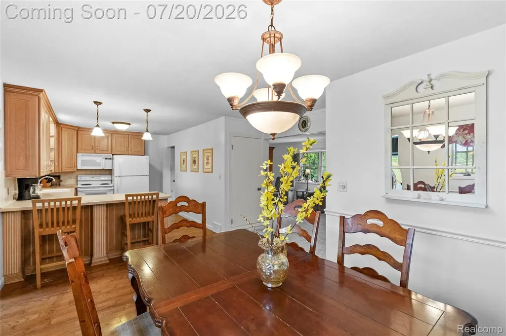 6280 Smith Road Fenton Charter Township MI 48451