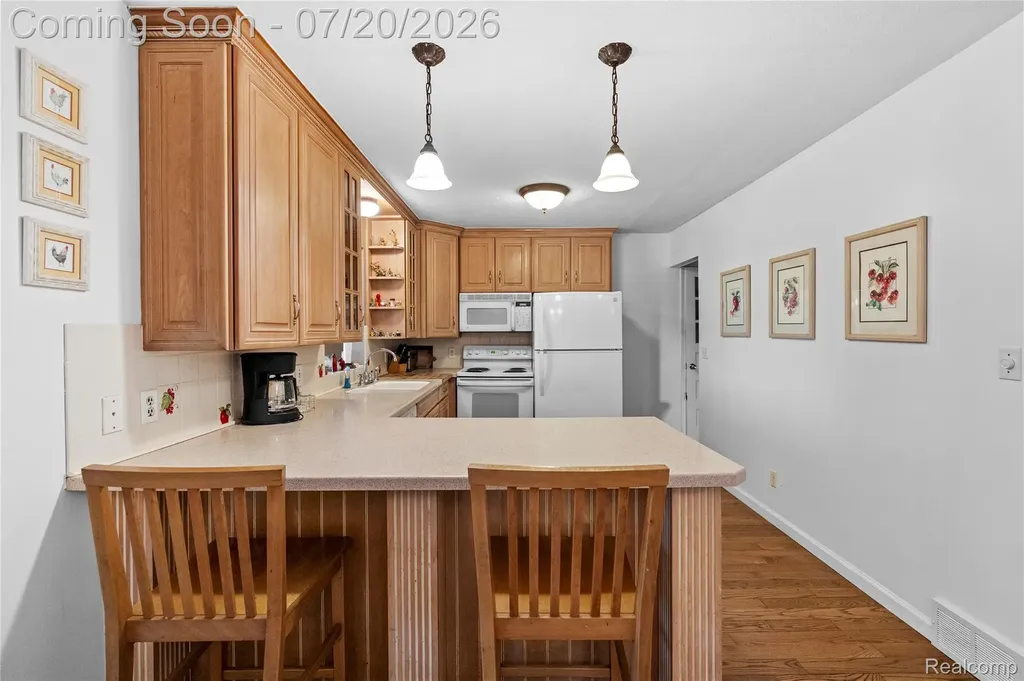 6280 Smith Road Fenton Charter Township MI 48451