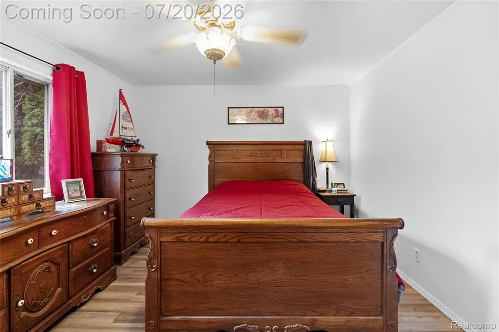 6280 Smith Road Fenton Charter Township MI 48451