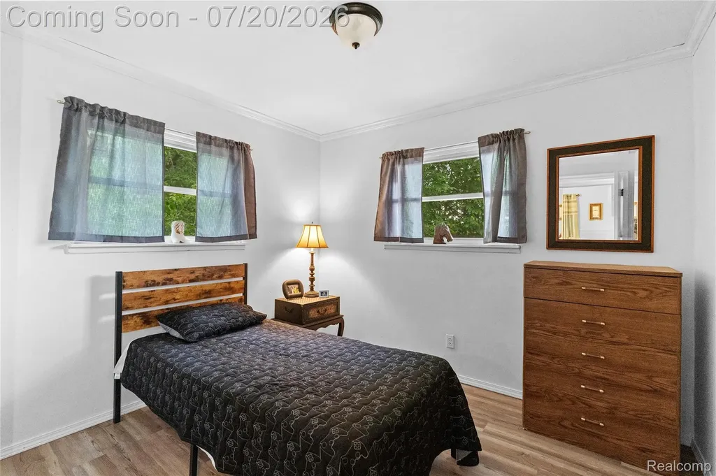 6280 Smith Road Fenton Charter Township MI 48451