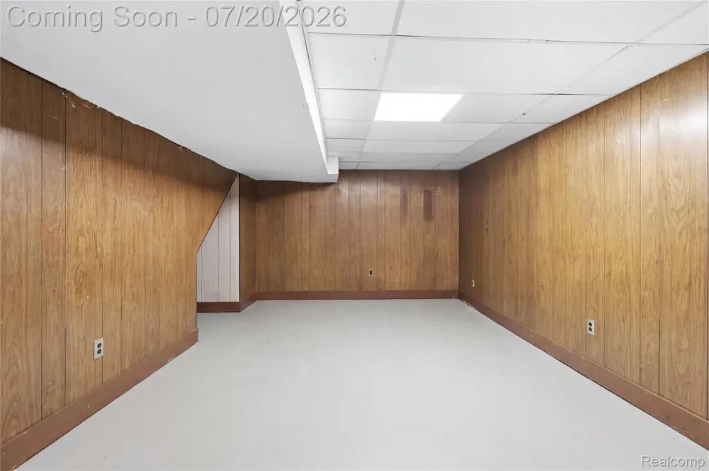 6280 Smith Road Fenton Charter Township MI 48451