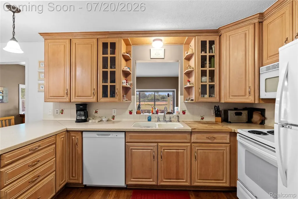 6280 Smith Road Fenton Charter Township MI 48451