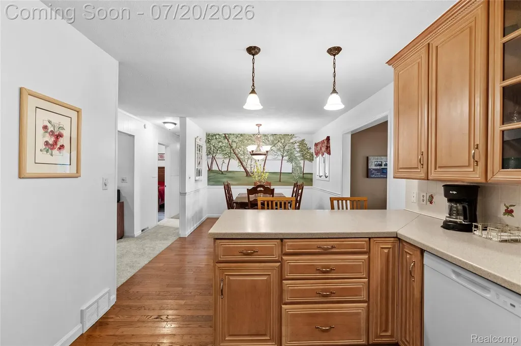 6280 Smith Road Fenton Charter Township MI 48451