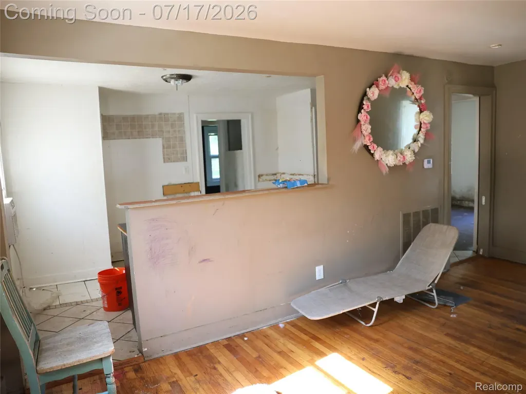 25920 Colgate Street Inkster City MI 48141