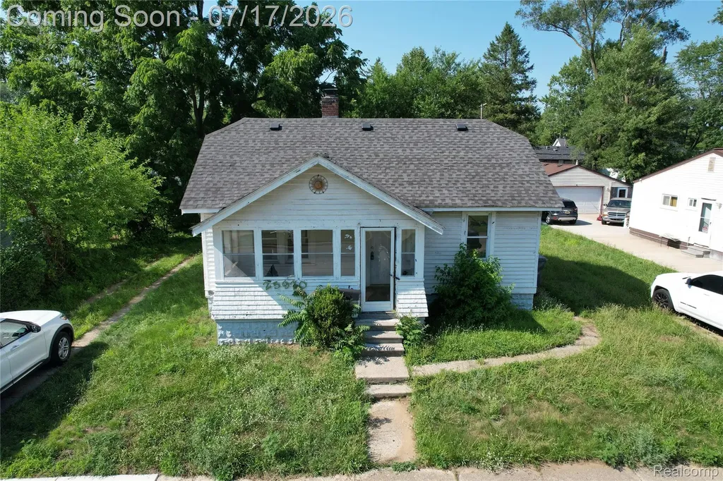 25920 Colgate Street Inkster City MI 48141
