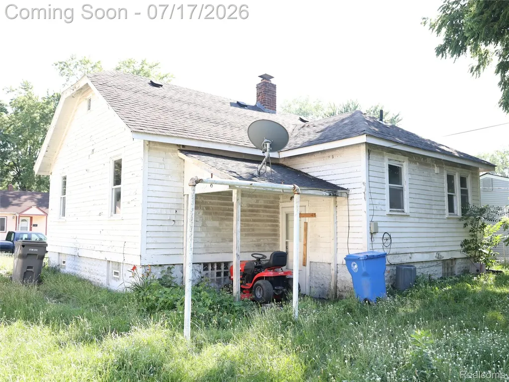 25920 Colgate Street Inkster City MI 48141