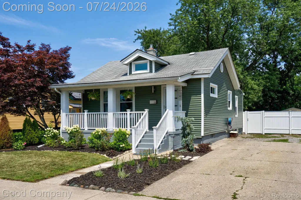 1516 Albany Street Ferndale City MI 48220