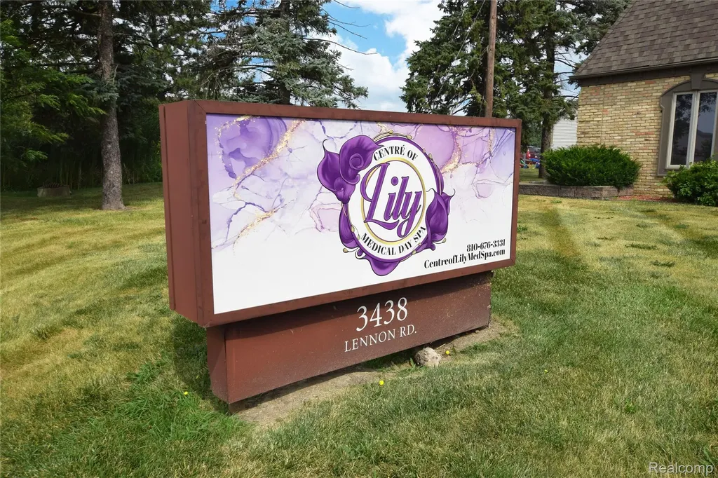 3438 Lennon Road Flint Charter Township MI 48507