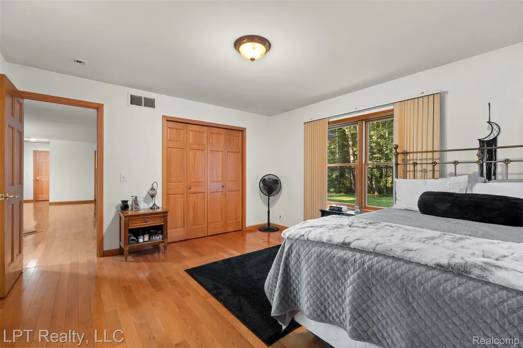 226 Nanita Drive Montrose City MI 48457