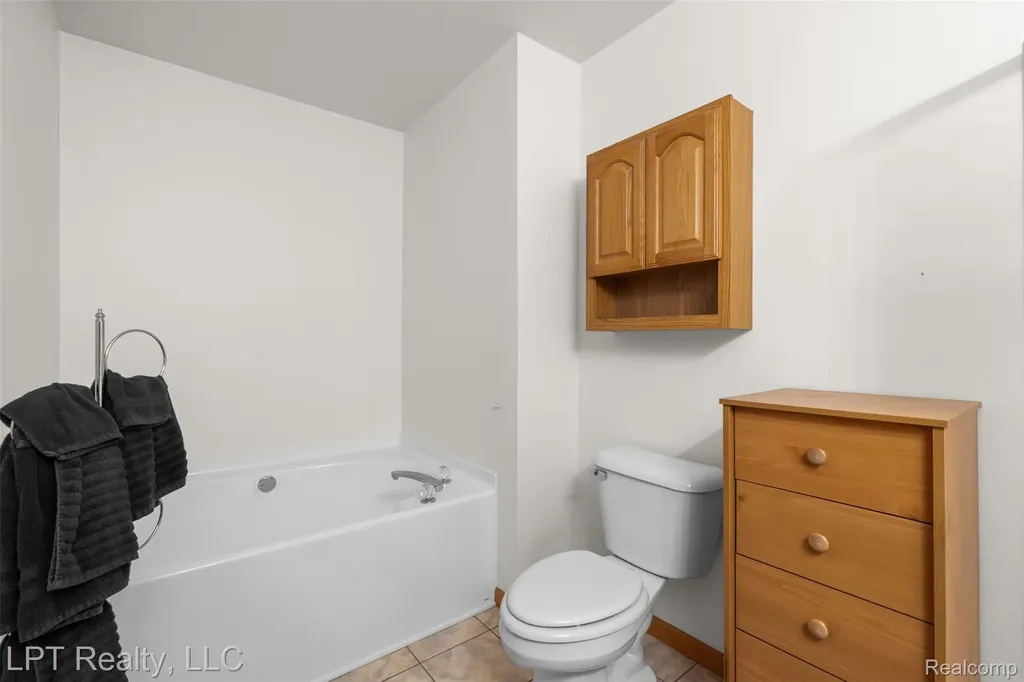 226 Nanita Drive Montrose City MI 48457