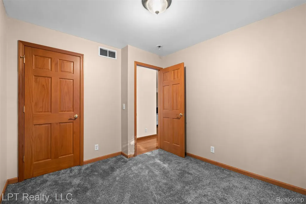 226 Nanita Drive Montrose City MI 48457