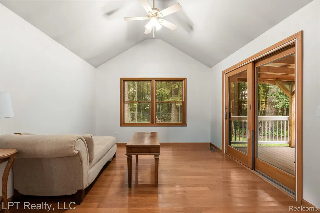 226 Nanita Drive Montrose City MI 48457