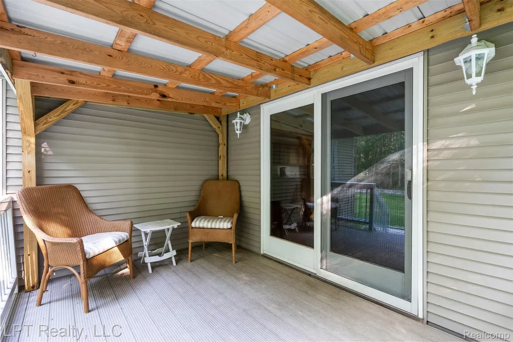 226 Nanita Drive Montrose City MI 48457
