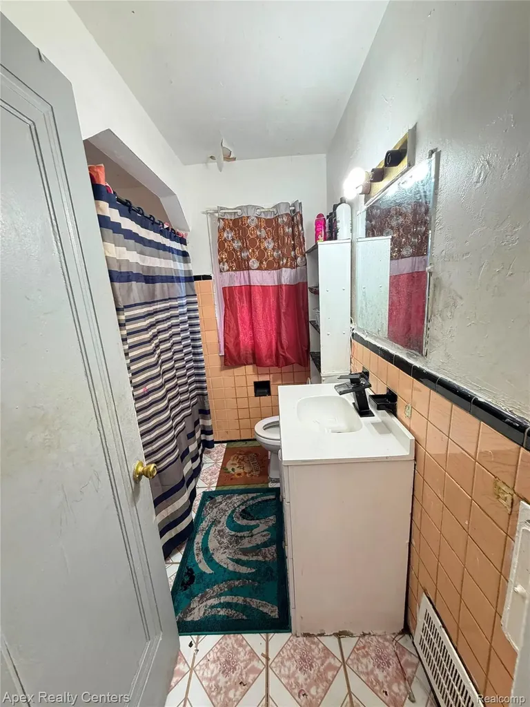8113 Terry Street Detroit City MI 48228