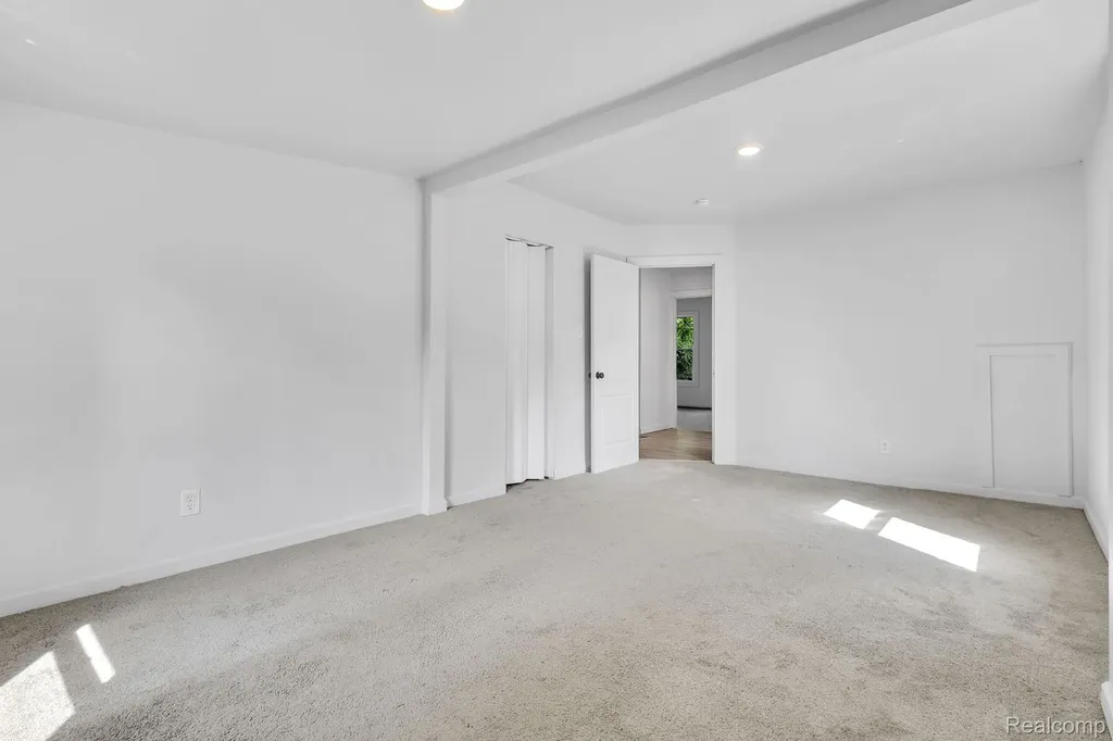 41 Richton Street Highland Park City MI 48203
