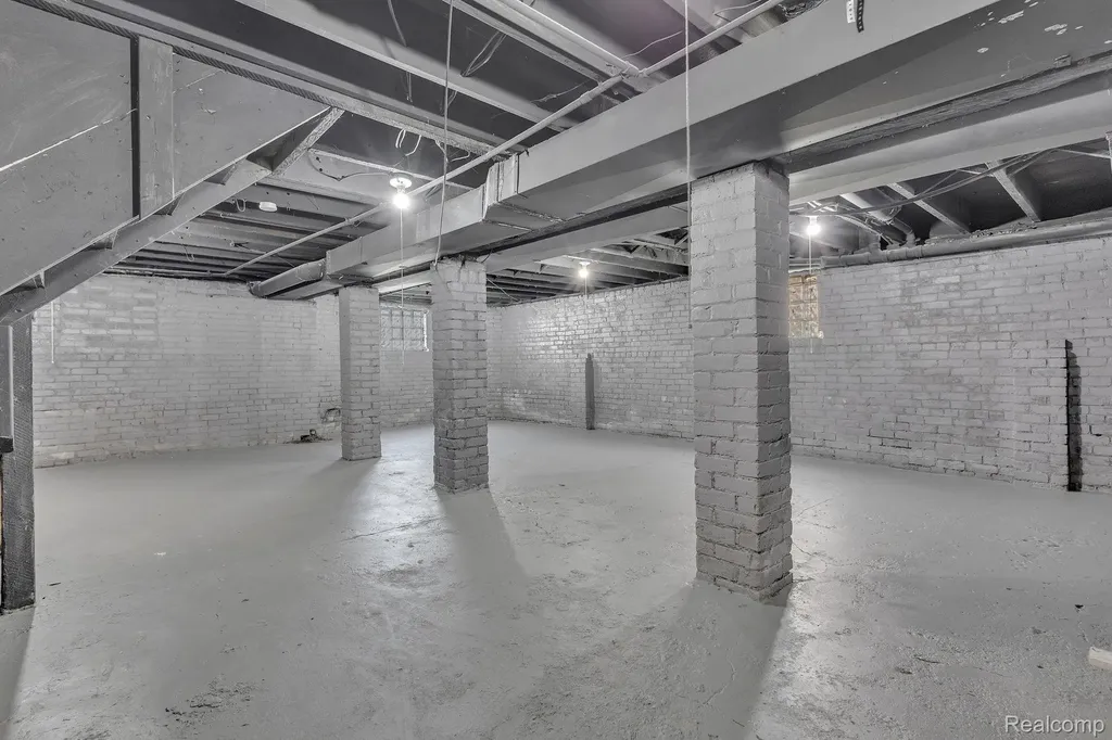 41 Richton Street Highland Park City MI 48203