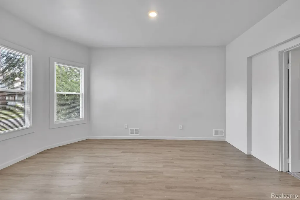 41 Richton Street Highland Park City MI 48203