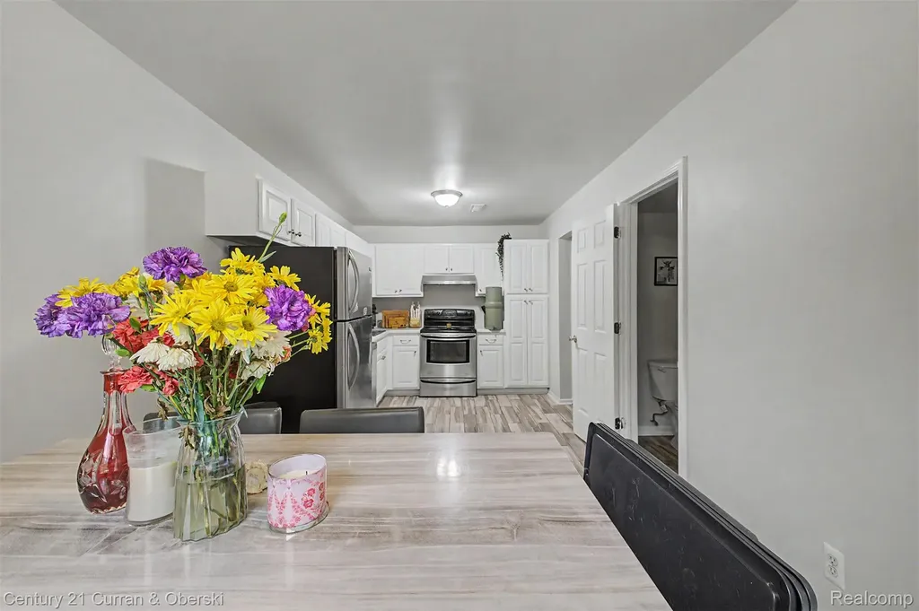 16535 Terrace Village Drive Taylor City MI 48180