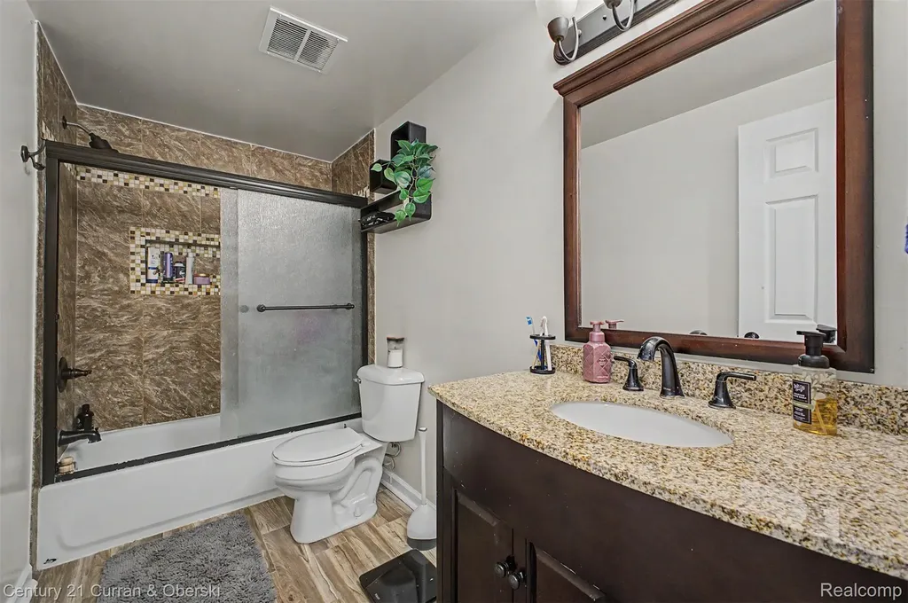 16535 Terrace Village Drive Taylor City MI 48180