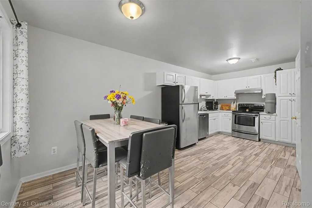 16535 Terrace Village Drive Taylor City MI 48180