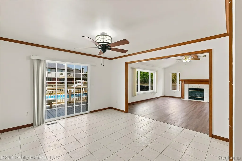 12853 Shady Lane Drive Sterling Heights City MI 48313