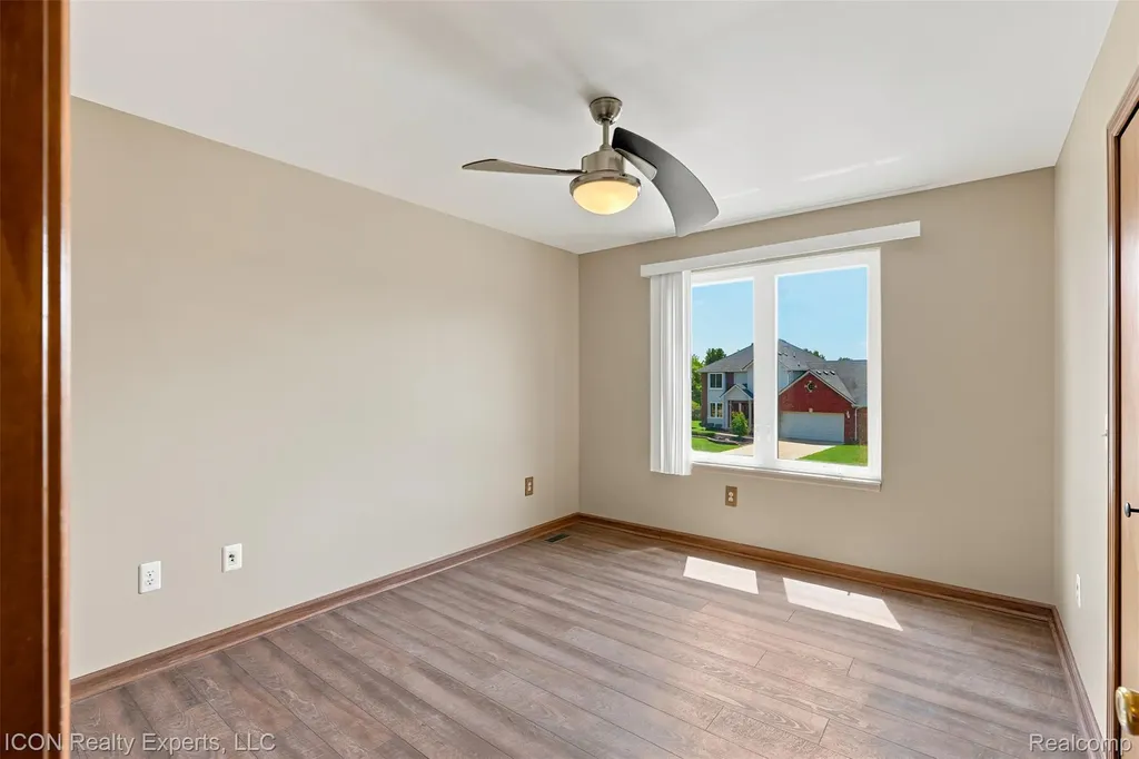 12853 Shady Lane Drive Sterling Heights City MI 48313