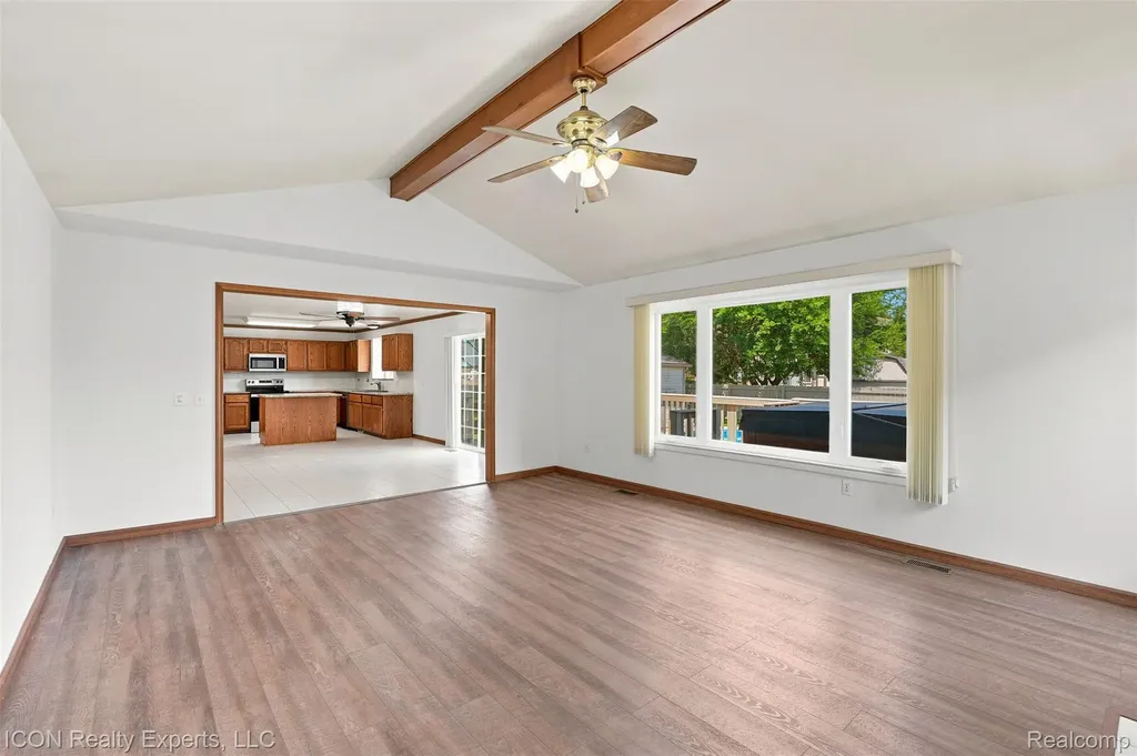 12853 Shady Lane Drive Sterling Heights City MI 48313