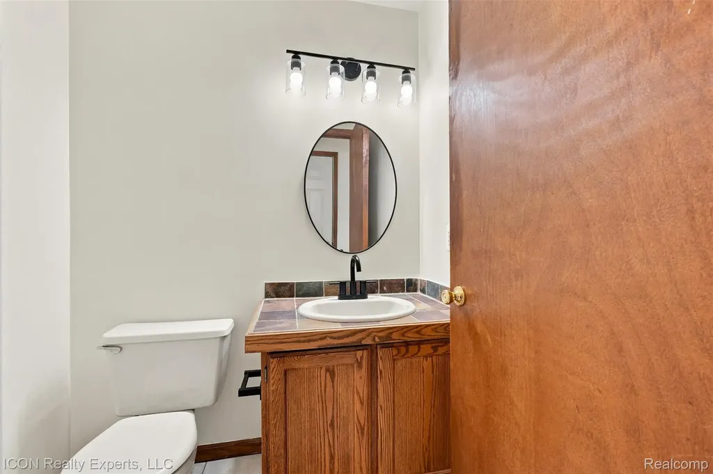 12853 Shady Lane Drive Sterling Heights City MI 48313