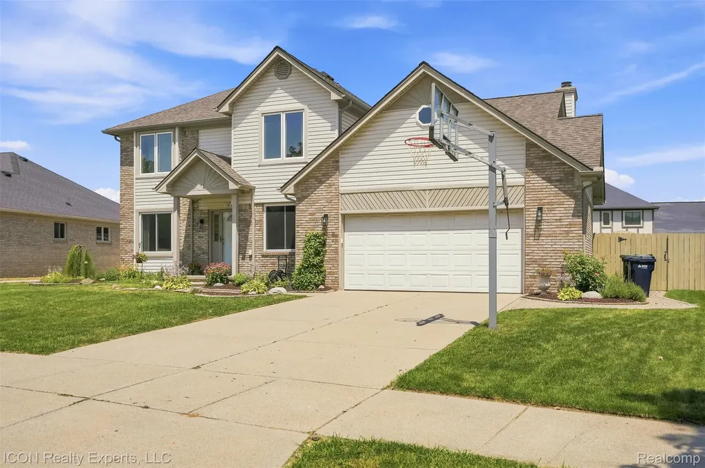 12853 Shady Lane Drive Sterling Heights City MI 48313