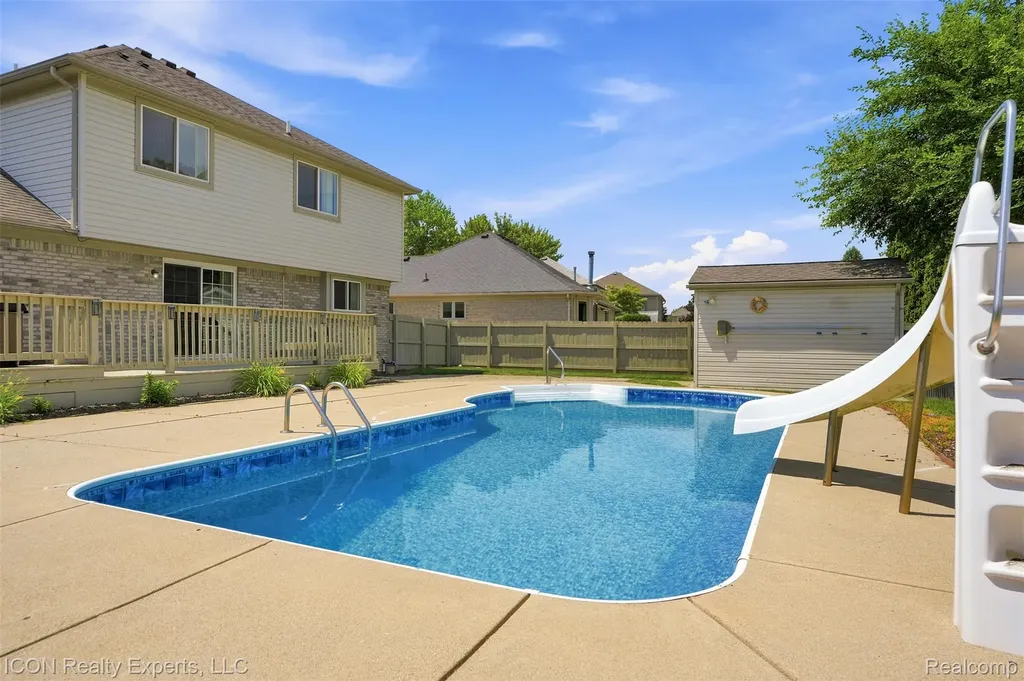 12853 Shady Lane Drive Sterling Heights City MI 48313