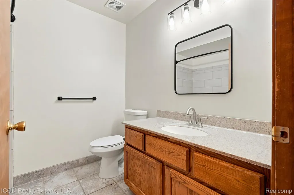12853 Shady Lane Drive Sterling Heights City MI 48313