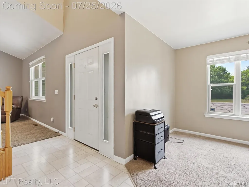2347 Meadowlane Court Burton City MI 48519
