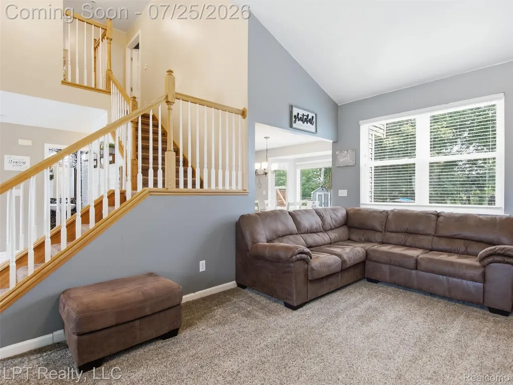 2347 Meadowlane Court Burton City MI 48519